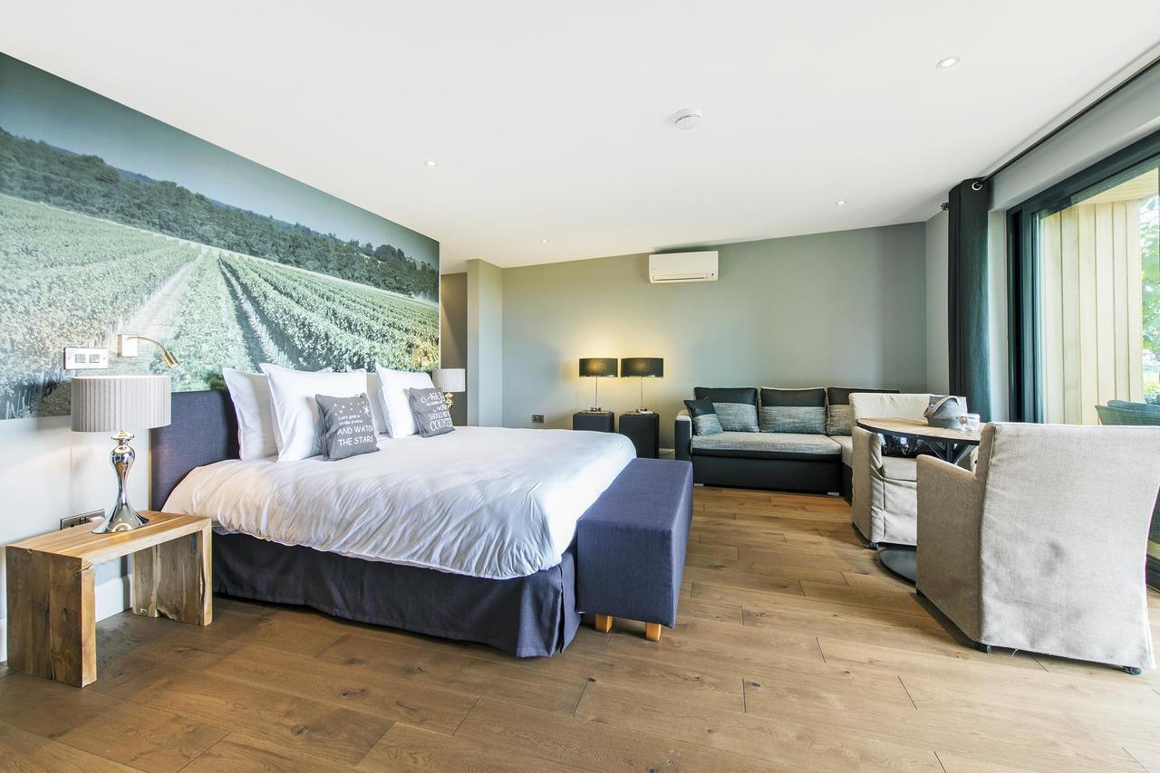 Tinwood Estate Vineyard Lodges チチェスター エクステリア 写真